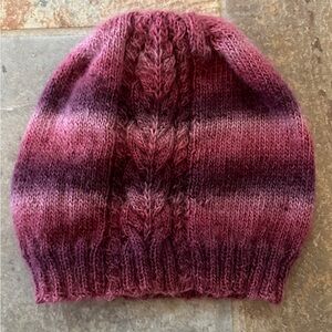 🧶 Hand knit beanie